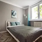 Oomph Βαρσοβία