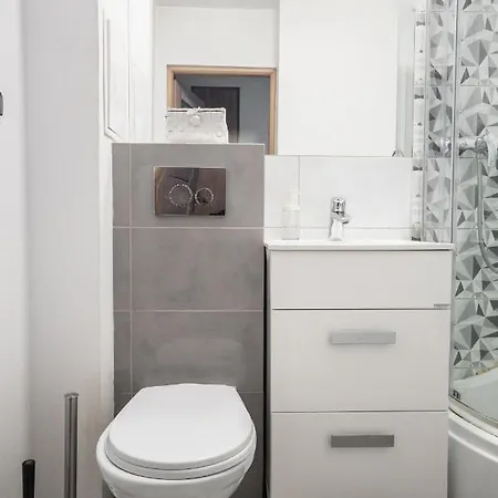 Oomph Варшава